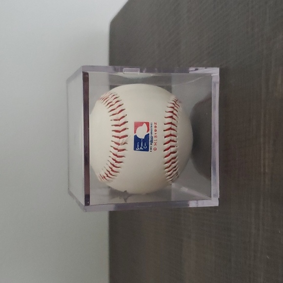 Florida Marlins RARE baseball - Picture 4 of 4